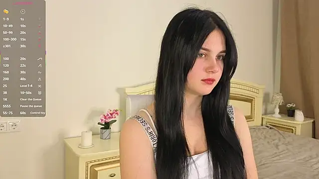 Snapshot of EnricaElis chatting on 26, 10, 2025 EnricaElis online show from 26, 10, 2025