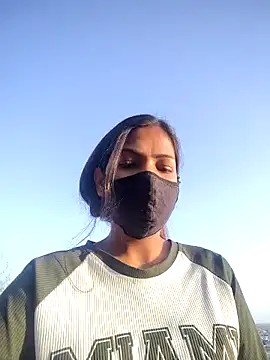 HOTSEXY KAVYA online show from 13, 4, 2026