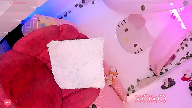 cassie dilaurentis online show from 16, 10, 2025