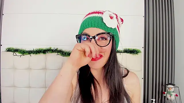 IsisNoir online show from 20, 12, 2025