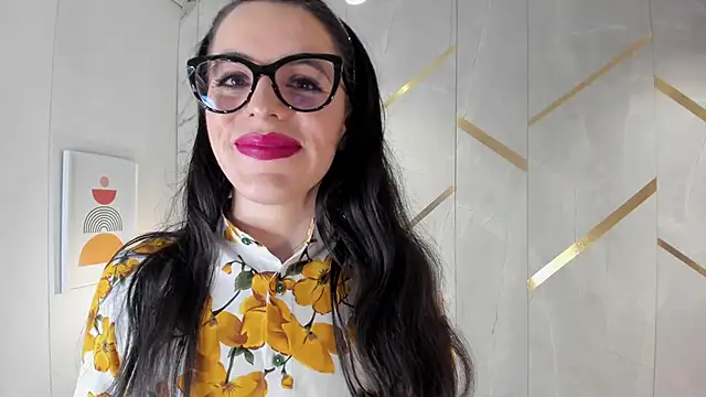 IsisNoir online show from 26, 3, 2026