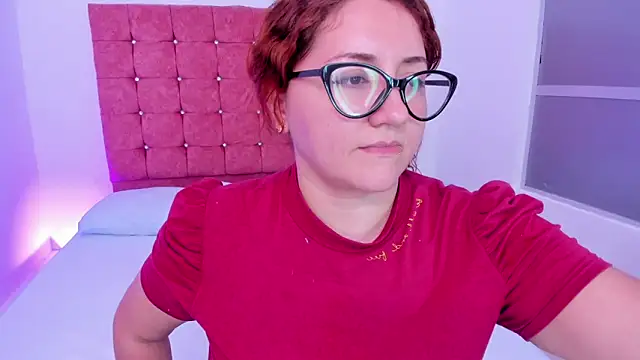 mishell lovely online show from 5, 3, 2026