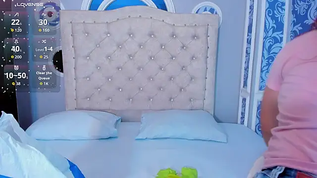 mishell lovely online show from 2, 12, 2025