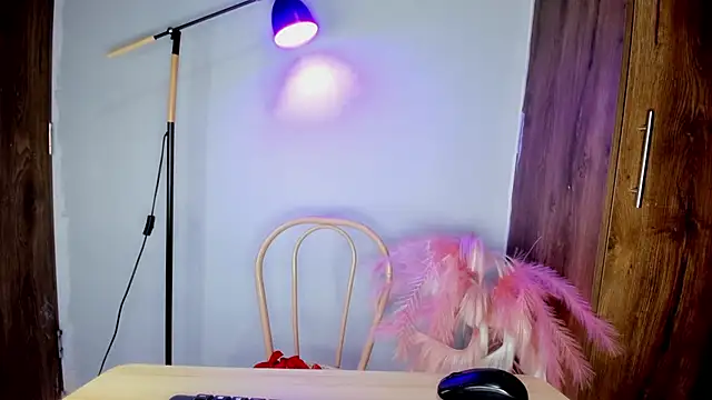 khate smith online show from 13, 2, 2026