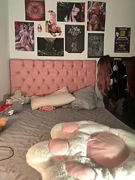  maki   online show from 8, 11, 2025