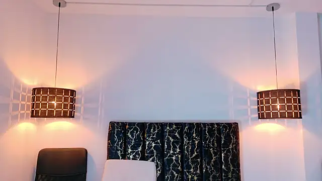 evvaa moon69 online show from 5, 11, 2025