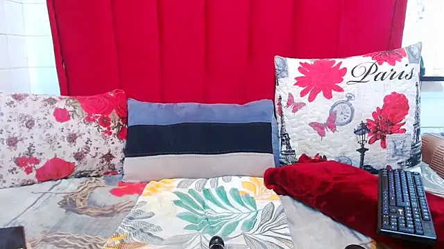 Snapshot of SultryCocoBabe chatting on 6, 11, 2025 SultryCocoBabe online show from 6, 11, 2025