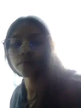 Snapshot of SofieLove_01 chatting on 2, 11, 2025 SofieLove 01 online show from 2, 11, 2025