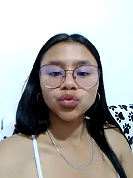 SofieLove 01 online show from 26, 3, 2026