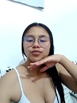 SofieLove 01 online show from 25, 3, 2026