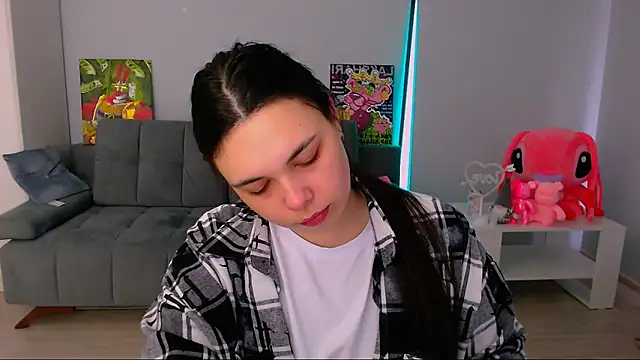 queenofthesense  online show from 12, 2, 2026