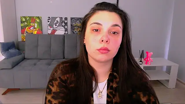 queenofthesense  online show from 4, 3, 2026