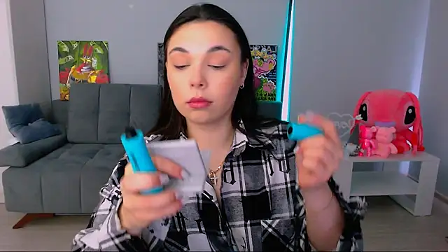 queenofthesense  online show from 15, 2, 2026