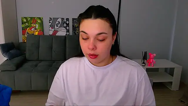 queenofthesense  online show from 3, 3, 2026