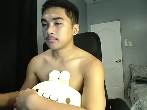 Snapshot of pinoyAdrianneXXX chatting on 5, 12, 2025 pinoyAdrianneXXX online show from 5, 12, 2025