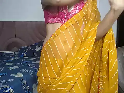 Hot Queen2 online show from 2, 10, 2025