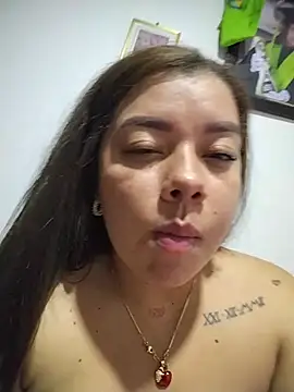 Snapshot of leilapons chatting on 9, 11, 2025 leilapons online show from 9, 11, 2025