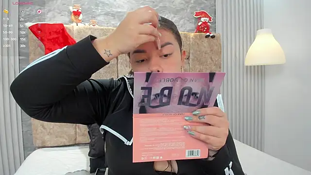 Snapshot of leilapons chatting on 29, 11, 2025 leilapons online show from 29, 11, 2025