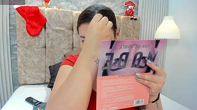 Snapshot of leilapons chatting on 30, 11, 2025 leilapons online show from 30, 11, 2025