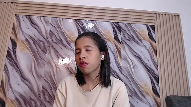 Samantha Fox69  online show from 8, 4, 2026