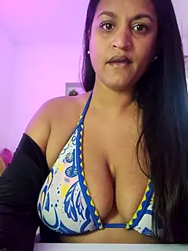 Busty AriaX online show from 17, 11, 2025