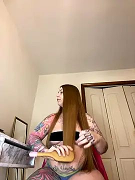 peachykatt online show from 13, 11, 2025