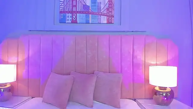 noa moon online show from 24, 10, 2025