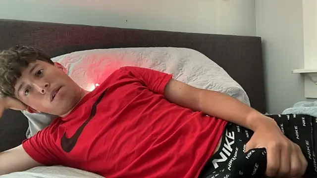 Snapshot of isiah_xx chatting on 3, 11, 2025 isiah xx online show from 3, 11, 2025