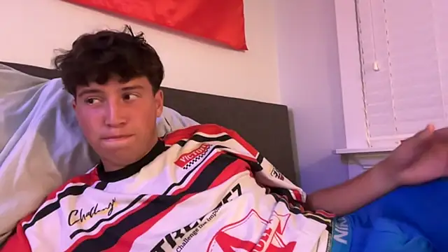 Snapshot of isiah_xx chatting on 21, 9, 2025 isiah xx online show from 21, 9, 2025