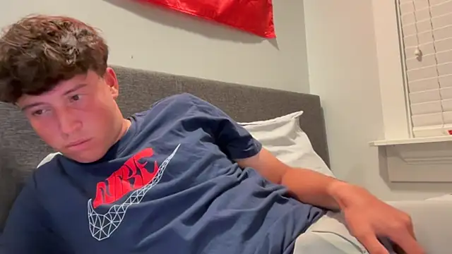 Snapshot of isiah_xx chatting on 15, 9, 2025 isiah xx online show from 15, 9, 2025