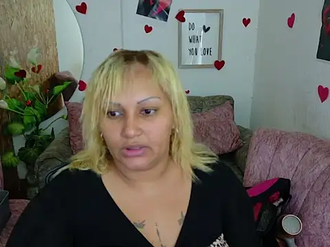 laleska montenegro online show from 7, 1, 2026