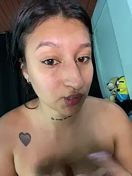 EVAH LEE  online show from 20, 5, 2026