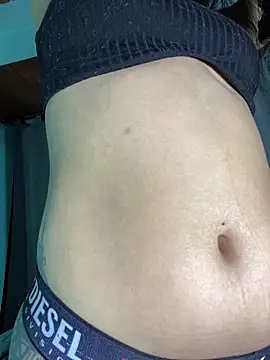 EVAH LEE  online show from 26, 2, 2026