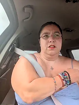 Snapshot of lil-gemini-hippy chatting on 23, 5, 2026 lil-gemini-hippy online show from 23, 5, 2026
