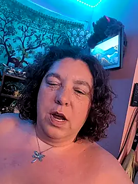 lil-gemini-hippy online show from 24, 4, 2026