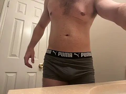 straightguy2233 online show from 3, 10, 2025