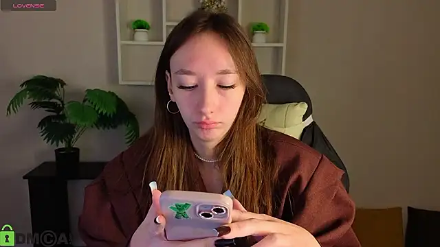 Miche1le Allenne online show from 2, 3, 2026