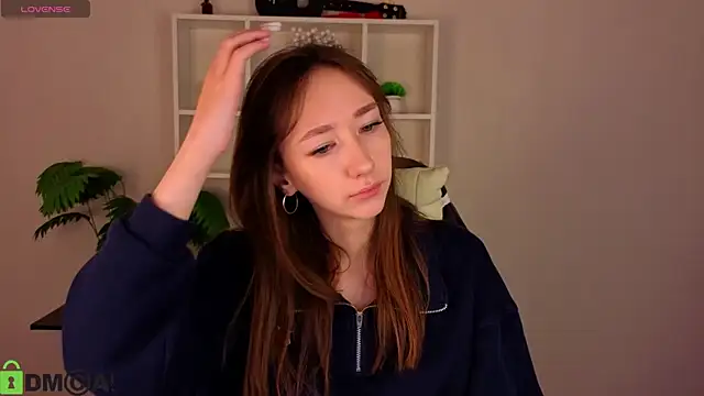 Miche1le Allenne online show from 19, 4, 2026