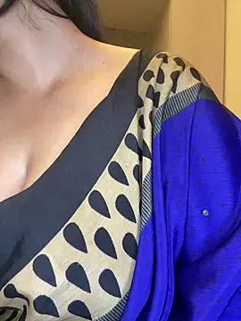 annanya01 online show from 20, 4, 2026