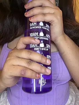 annanya01 online show from 19, 4, 2026