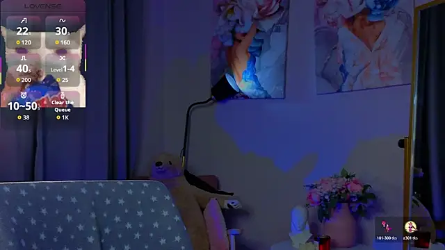 Snapshot of Sophie_SkyAngel chatting on 25, 11, 2025 Sophie SkyAngel online show from 25, 11, 2025