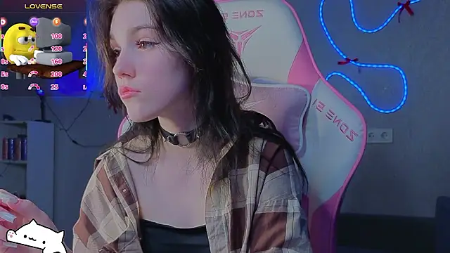 Snapshot of Sophie_SkyAngel chatting on 14, 1, 2026 Sophie SkyAngel online show from 14, 1, 2026