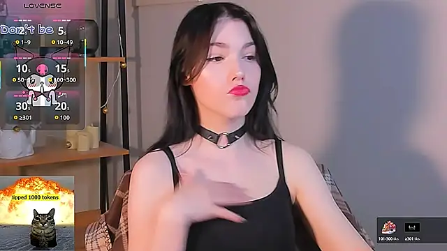 Snapshot of Sophie_SkyAngel chatting on 7, 10, 2025 Sophie SkyAngel online show from 7, 10, 2025