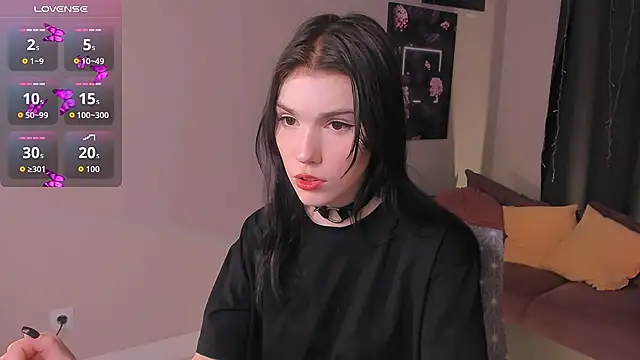 Snapshot of Sophie_SkyAngel chatting on 12, 9, 2025 Sophie SkyAngel online show from 12, 9, 2025