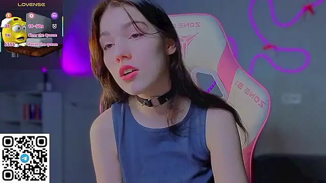 Snapshot of Sophie_SkyAngel chatting on 26, 2, 2026 Sophie SkyAngel online show from 26, 2, 2026