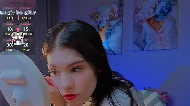 Snapshot of Sophie_SkyAngel chatting on 13, 11, 2025 Sophie SkyAngel online show from 13, 11, 2025