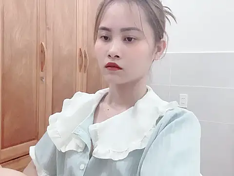 Truclynk1702 online show from 3, 10, 2025