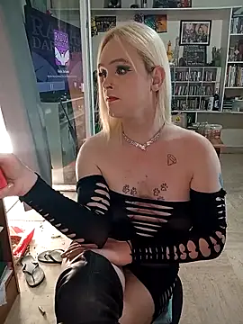 Barbieandteddy online show from 8, 5, 2026