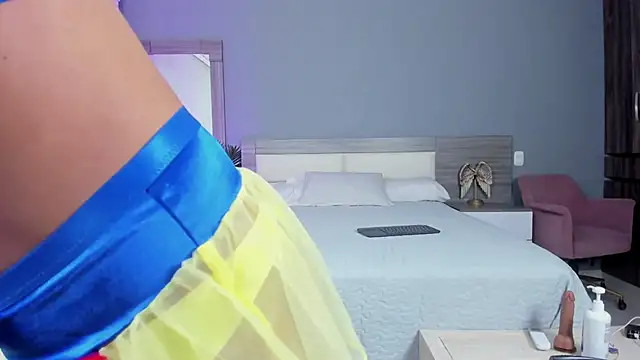 Alaiaguerra online show from 31, 10, 2025