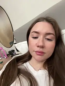 MeganStrain online show from 5, 3, 2026